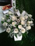 Bunga Meja Valentine Mawar Putih Mix Lily